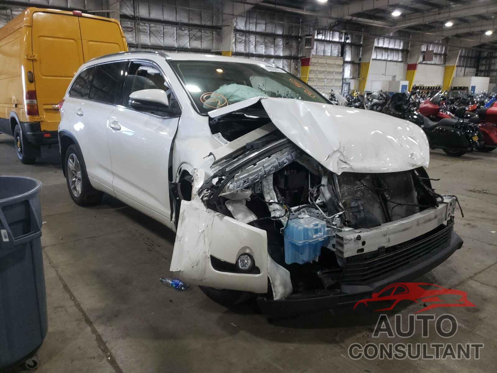 TOYOTA HIGHLANDER 2019 - 5TDDZRFH1KS989354