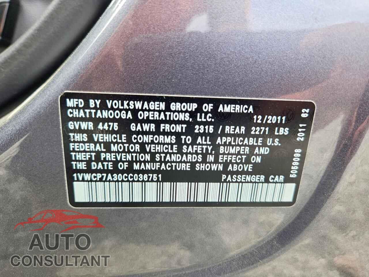 VOLKSWAGEN PASSAT 2012 - 1VWCP7A30CC036751