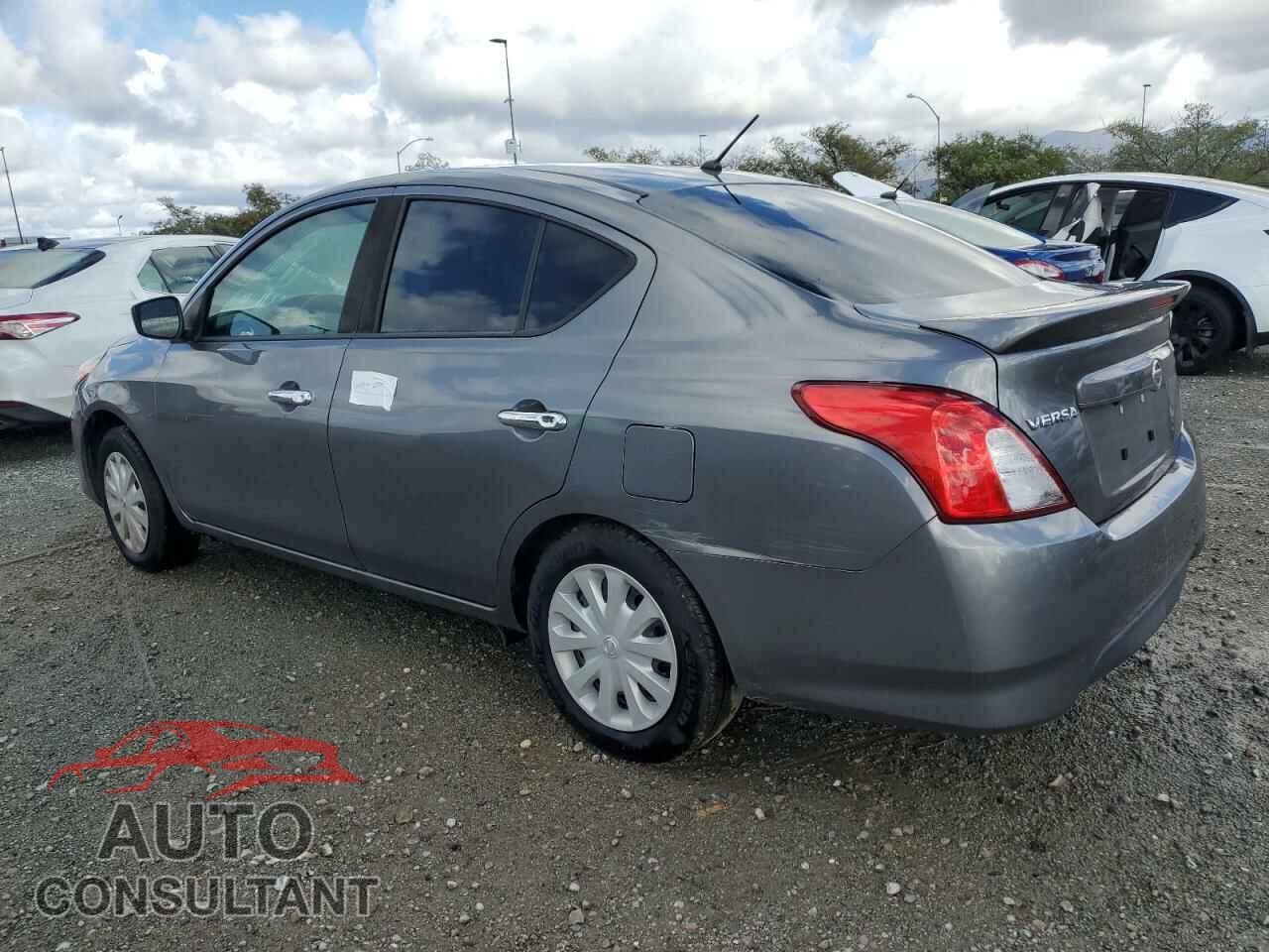 NISSAN VERSA 2019 - 3N1CN7AP3KL838373