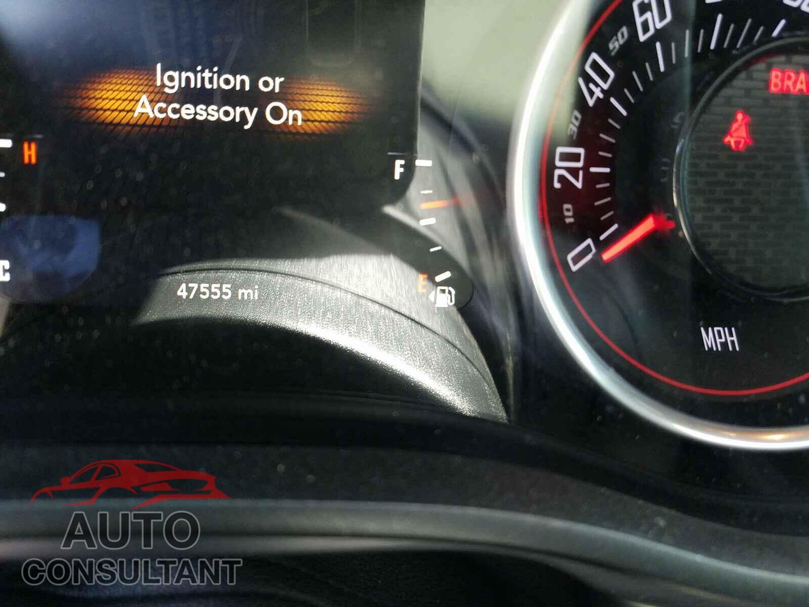 DODGE CHALLENGER 2017 - 2C3CDZFJ3HH522316