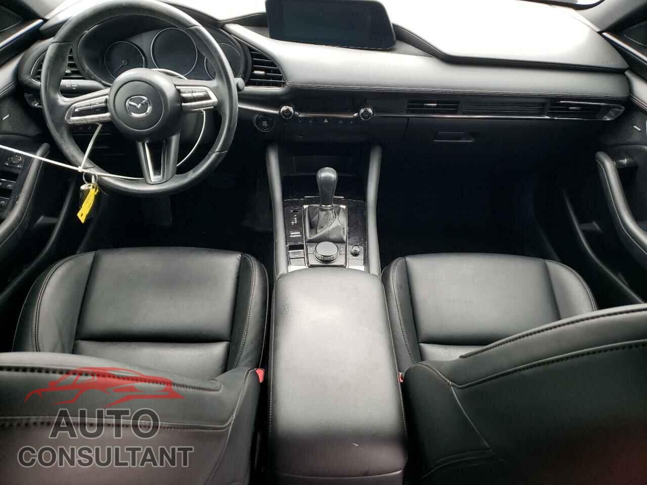MAZDA 3 2019 - JM1BPBMM3K1124953
