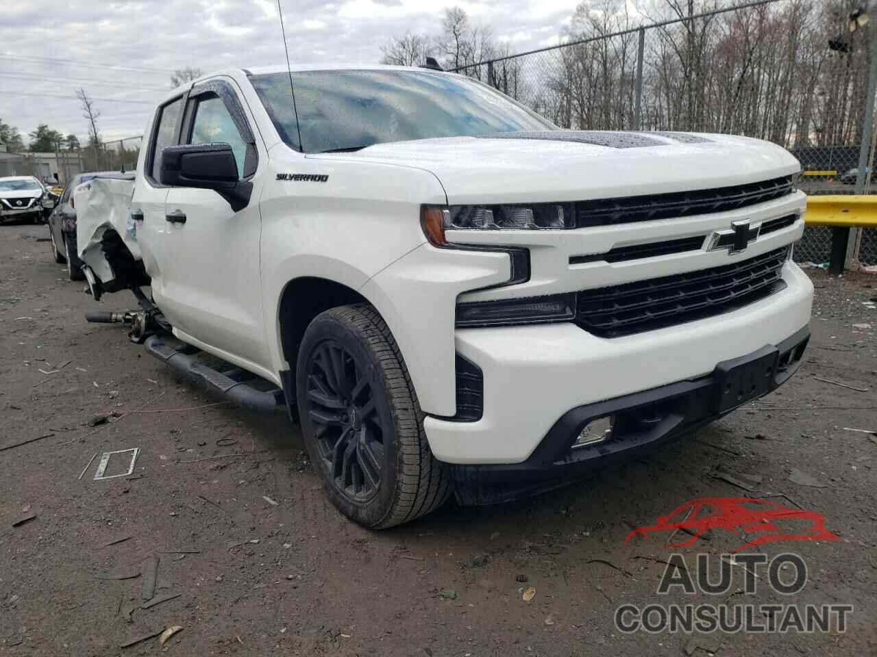 CHEVROLET SILVERADO 2021 - 1GCRYEEK6MZ361516