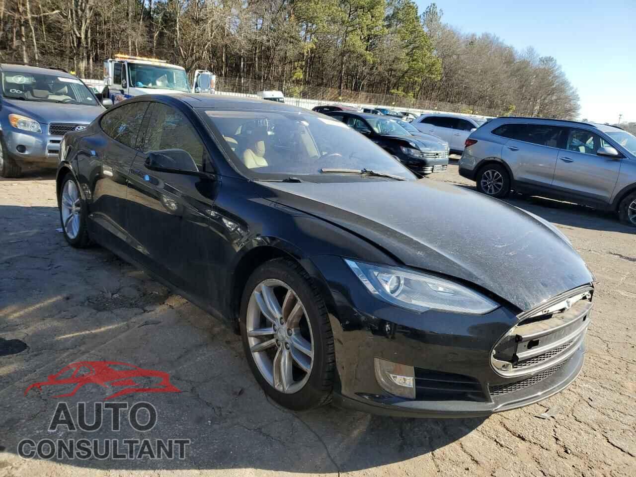 TESLA MODEL S 2013 - 5YJSA1AG6DFP09255
