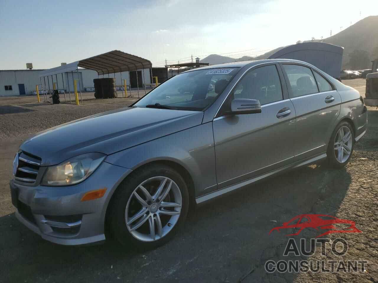 MERCEDES-BENZ C-CLASS 2014 - WDDGF4HB9EA950892