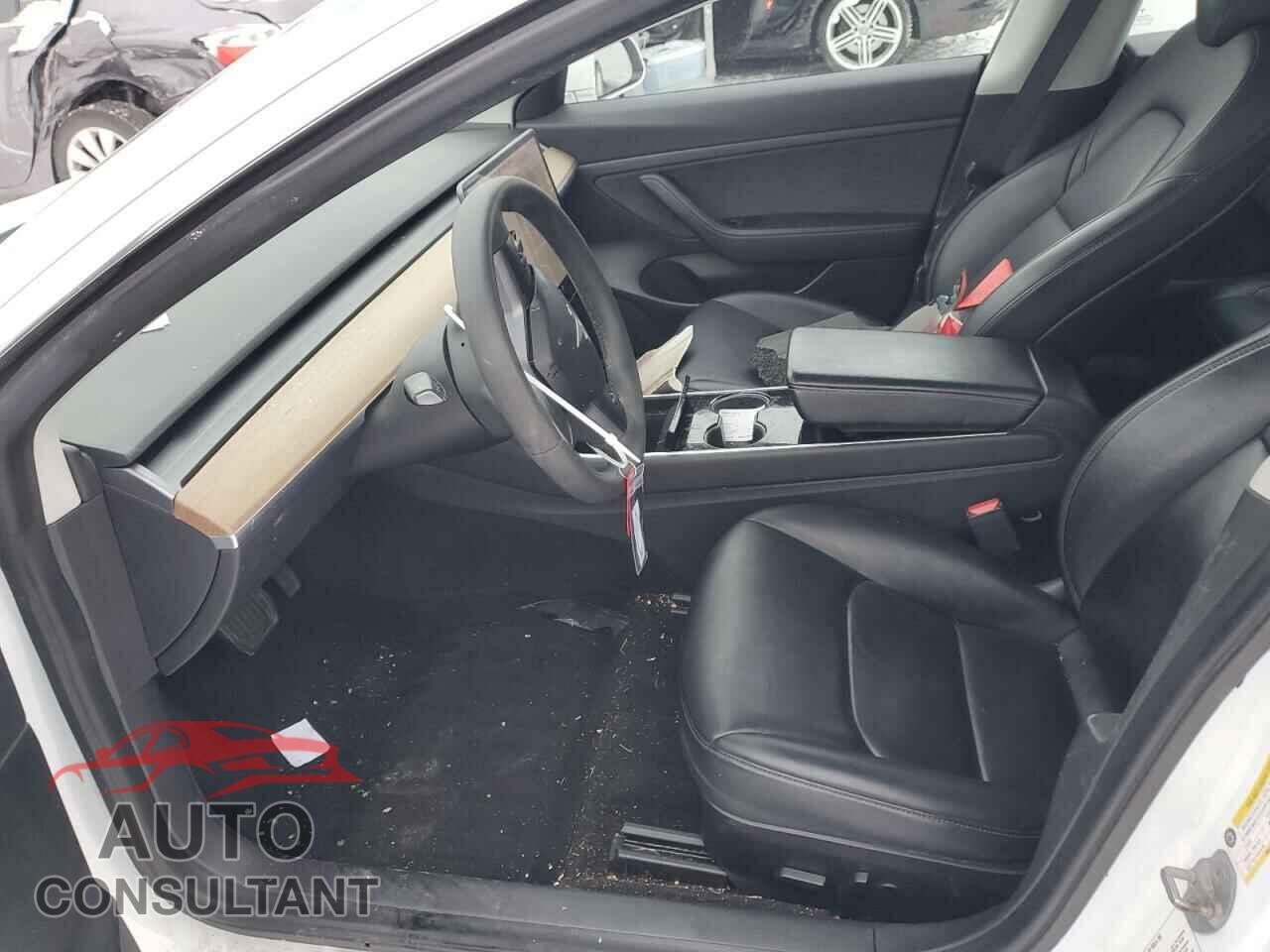 TESLA MODEL 3 2020 - 5YJ3E1EA9LF613181