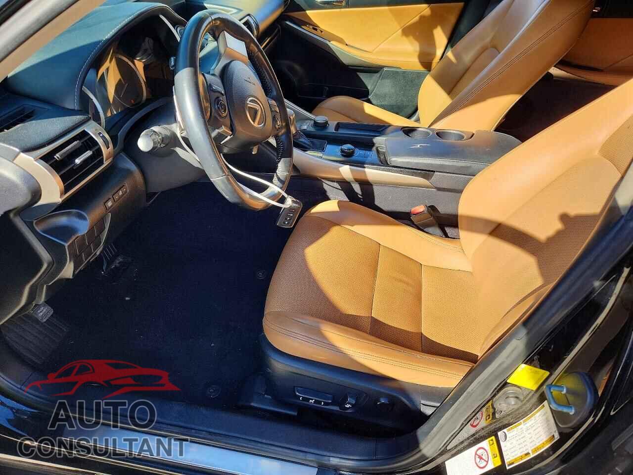 LEXUS IS 2014 - JTHBF1D29E5026128