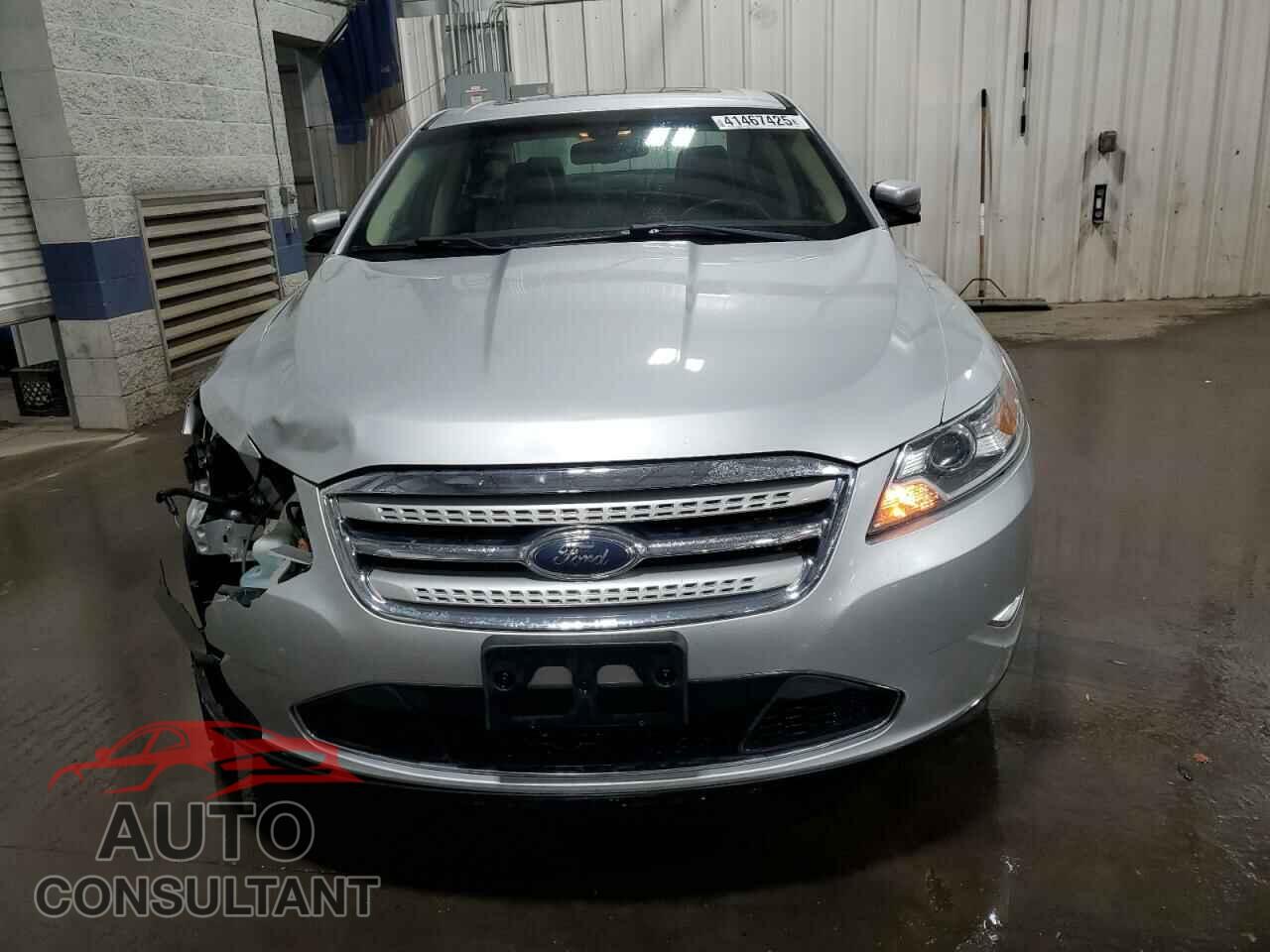 FORD TAURUS 2010 - 1FAHP2KT8AG100928