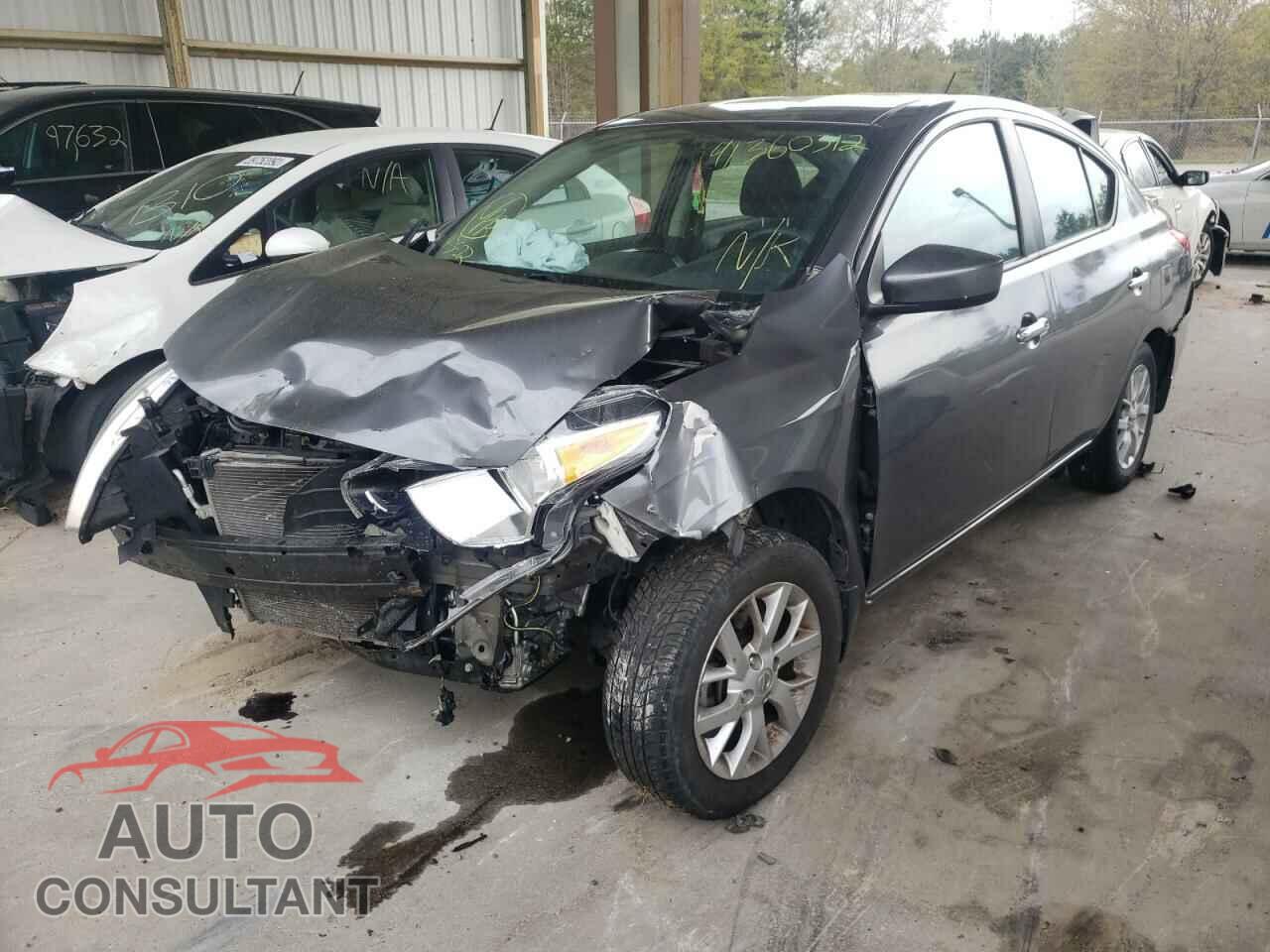 NISSAN VERSA 2019 - 3N1CN7AP8KL801772