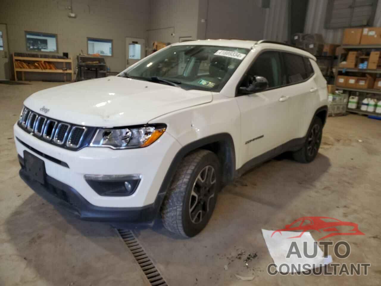 JEEP COMPASS 2018 - 3C4NJDBBXJT255672