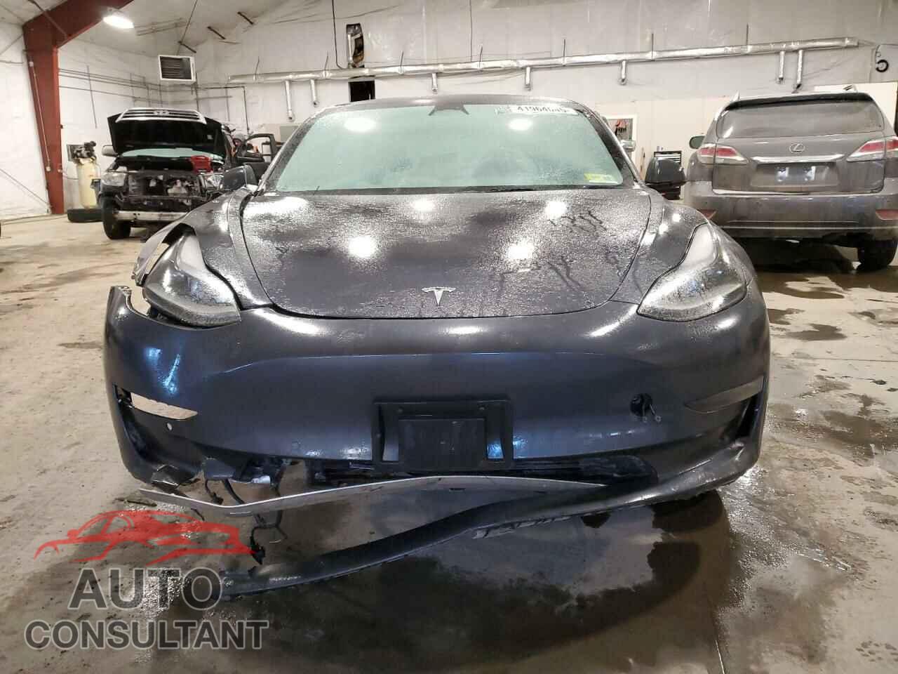 TESLA MODEL 3 2022 - 5YJ3E1EB3NF275515
