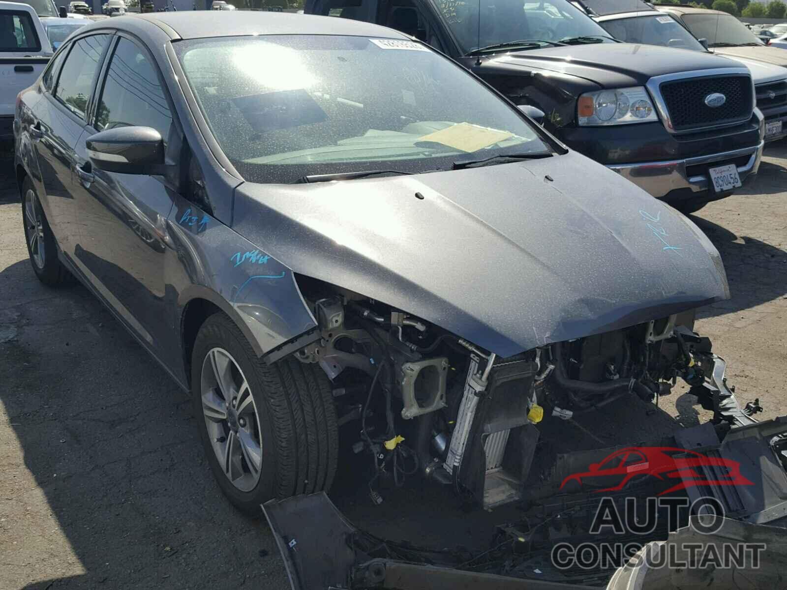 FORD FOCUS 2017 - 1FADP3FE2HL299864