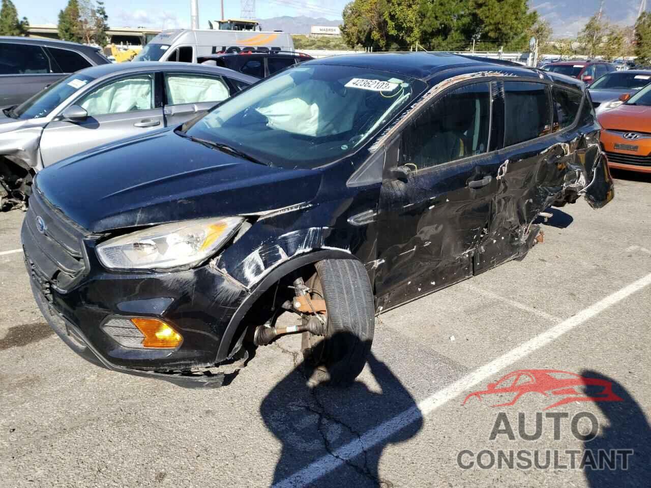 FORD ESCAPE 2017 - 1FMCU0F71HUF08581