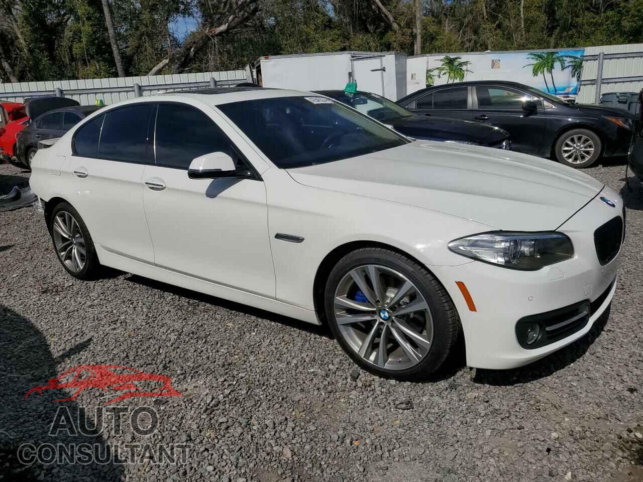 BMW 5 SERIES 2016 - WBA5A5C58GG347324