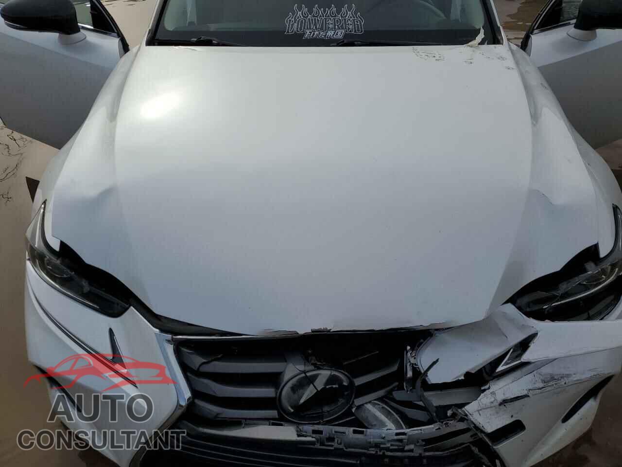 LEXUS IS 2019 - JTHBA1D26K5087401
