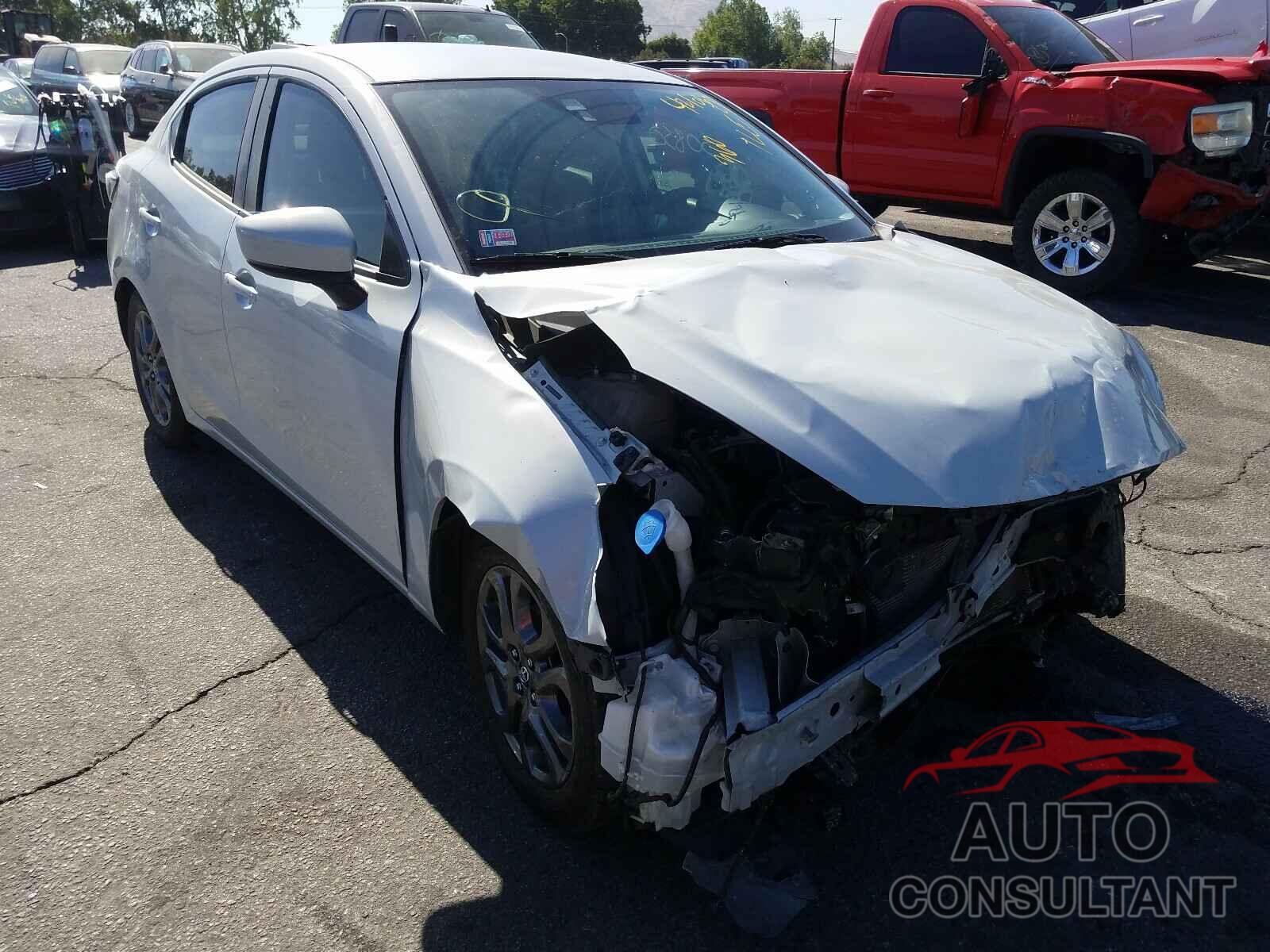 TOYOTA YARIS 2019 - 3MYDLBYV0KY514736