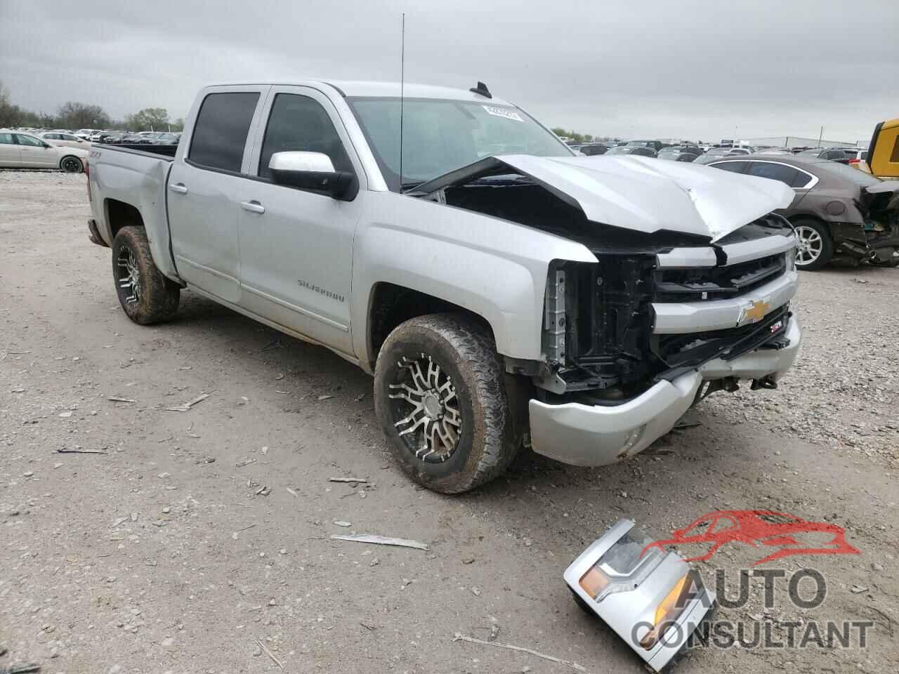 CHEVROLET SILVERADO 2017 - 3GCUKREC7HG229687
