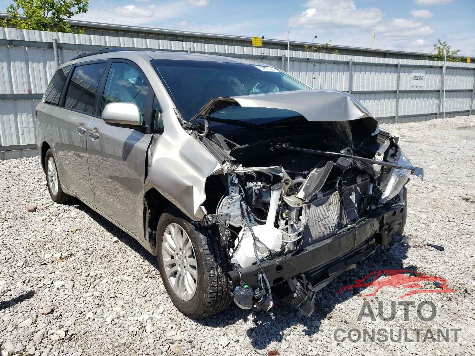 TOYOTA SIENNA 2017 - 5TDYZ3DC0HS850931