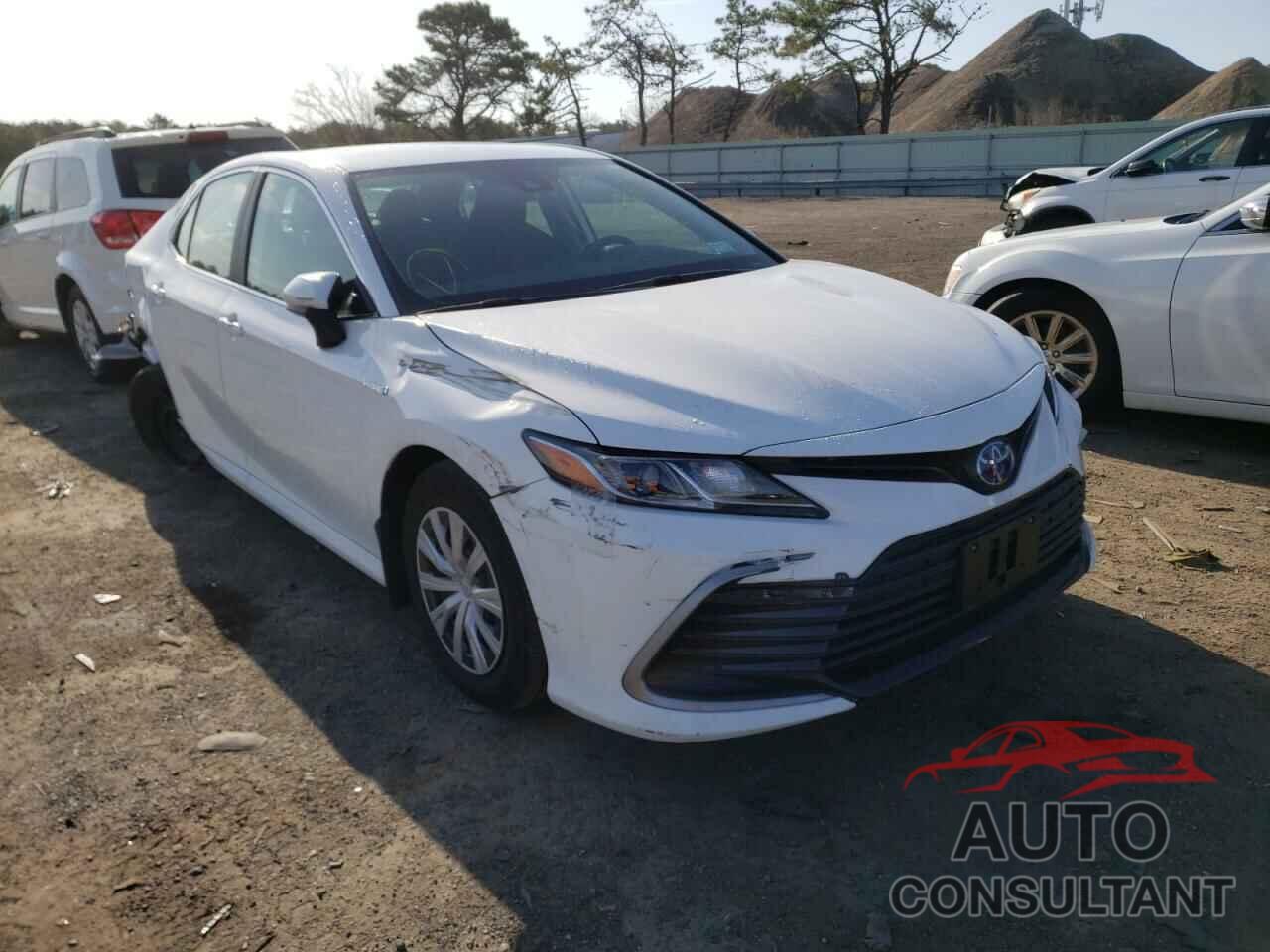 TOYOTA CAMRY 2021 - 4T1C31AK5MU025674