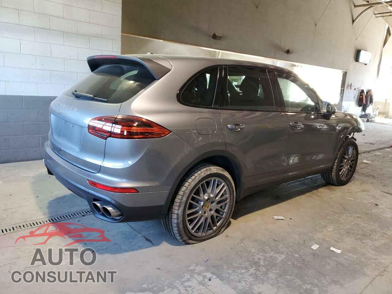 PORSCHE CAYENNE 2017 - WP1AB2A21HLA53258