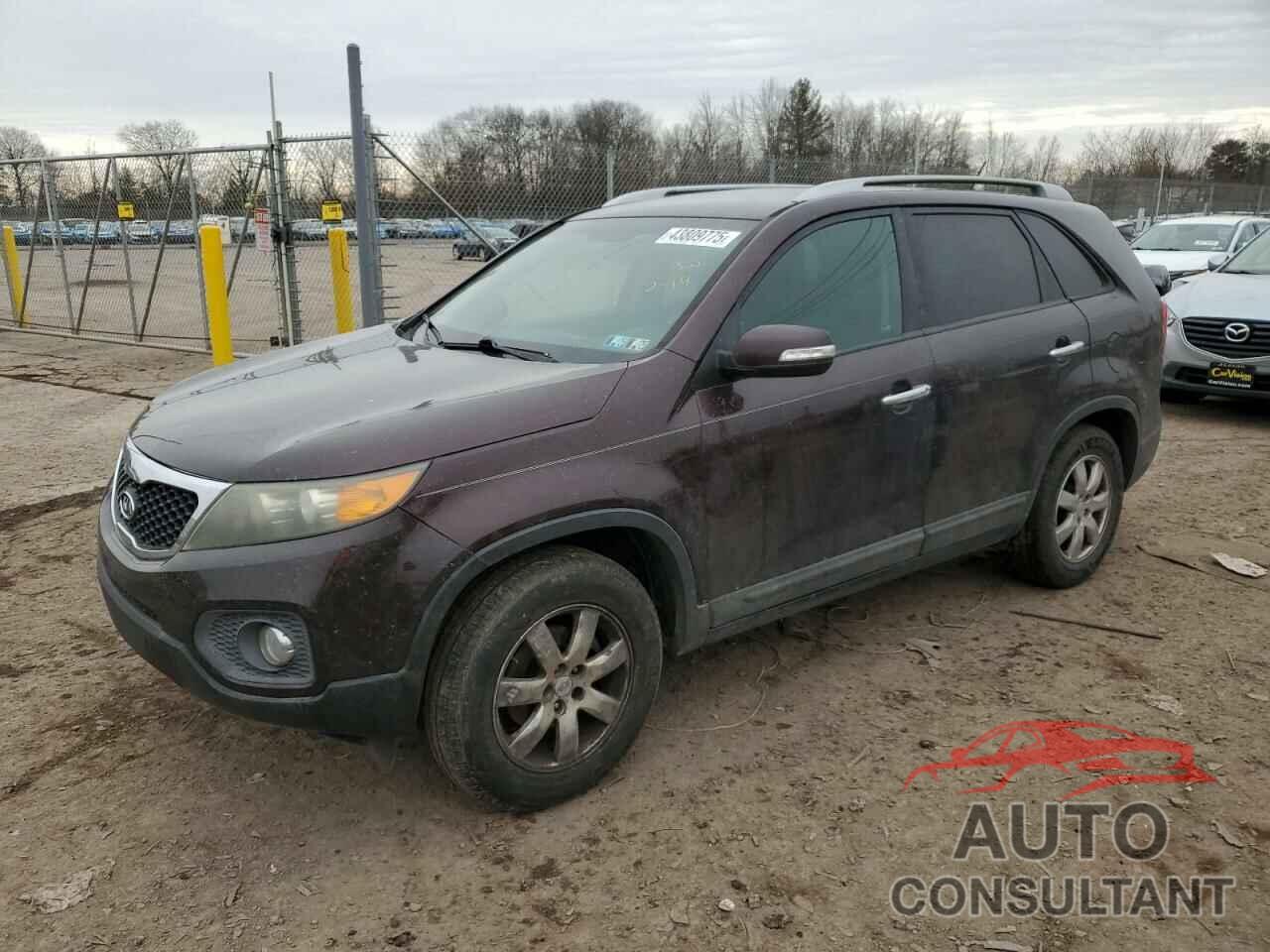KIA SORENTO 2011 - 5XYKT3A14BG107557