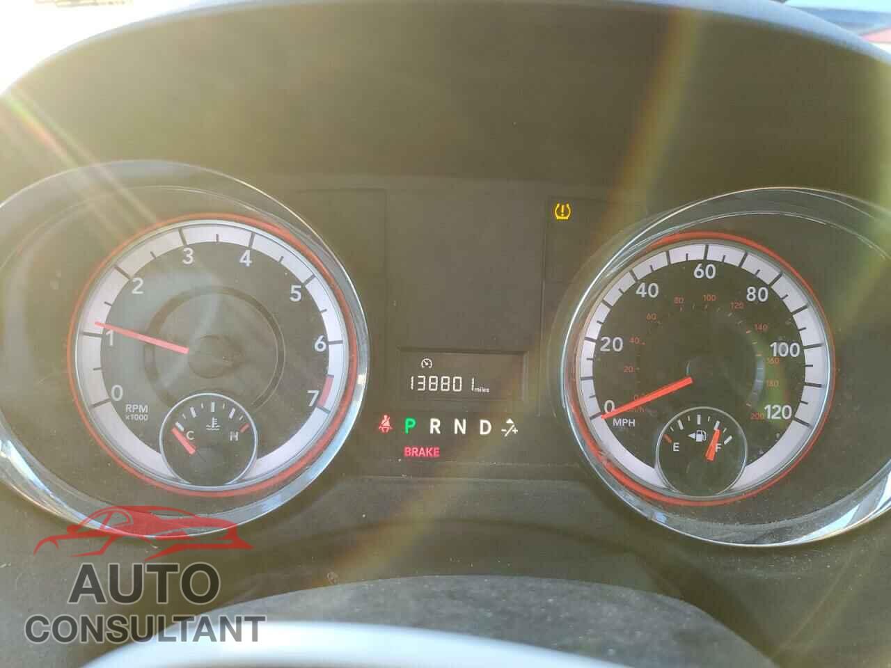 DODGE CARAVAN 2015 - 2C4RDGBG2FR607031