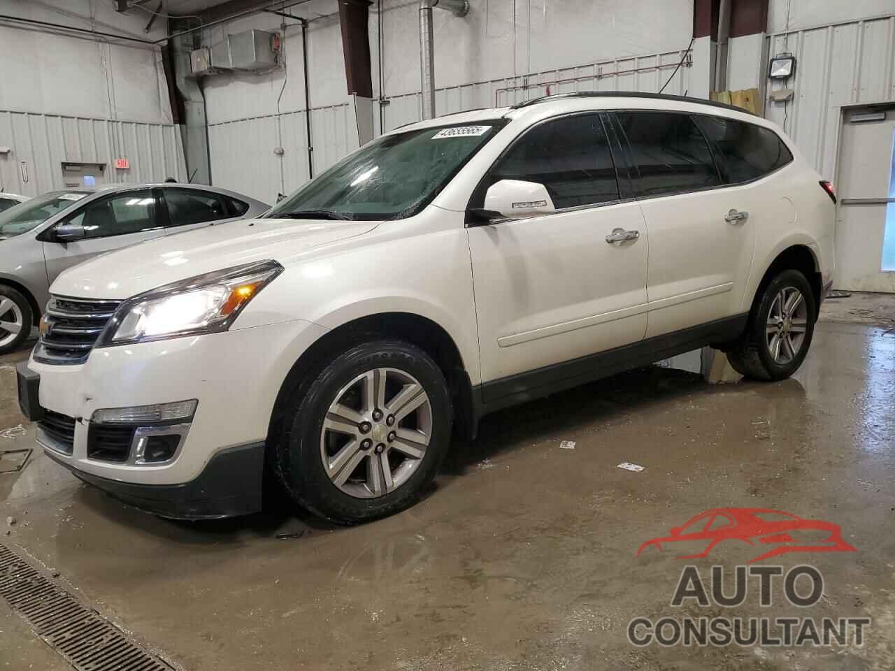 CHEVROLET TRAVERSE 2015 - 1GNKVHKD5FJ215344