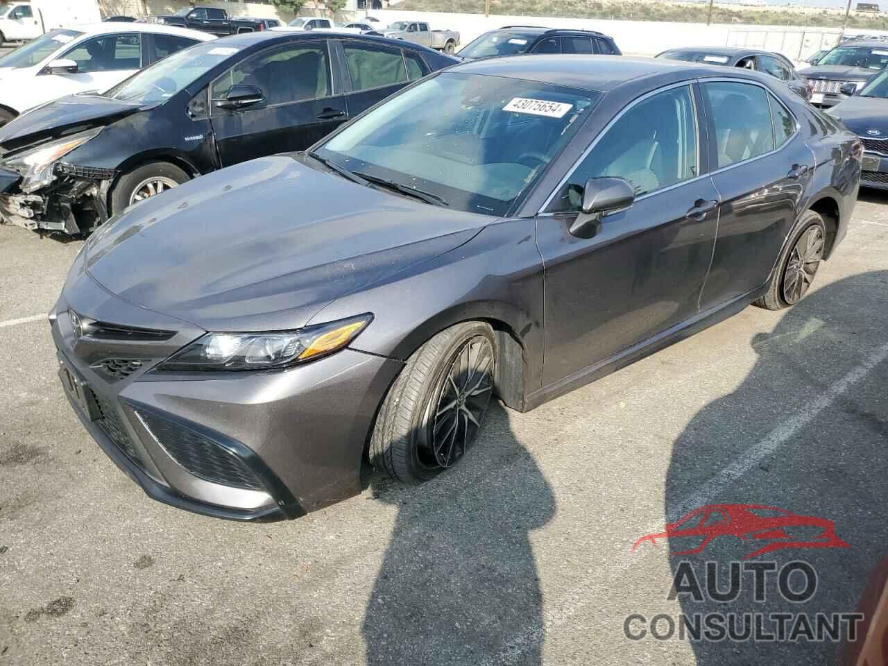 TOYOTA CAMRY 2022 - 4T1G11AK2NU061993