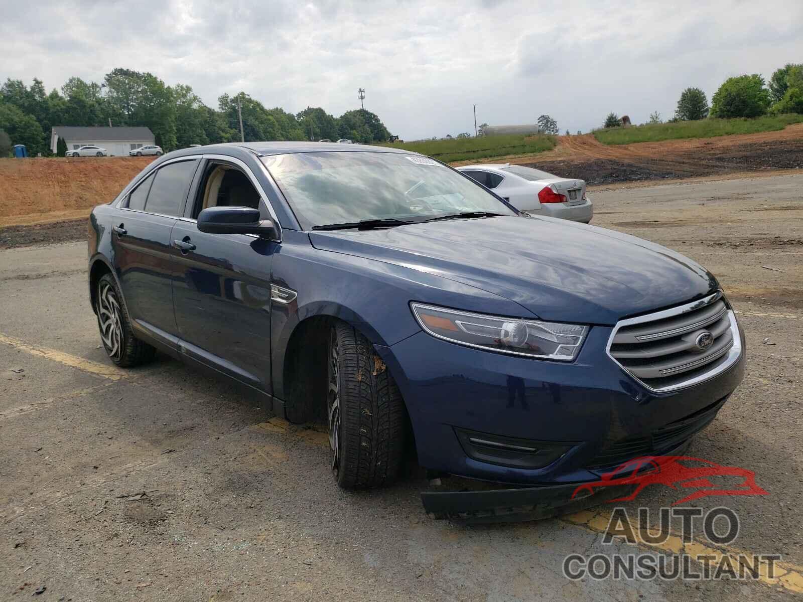 FORD TAURUS 2017 - 1FAHP2E84HG112026