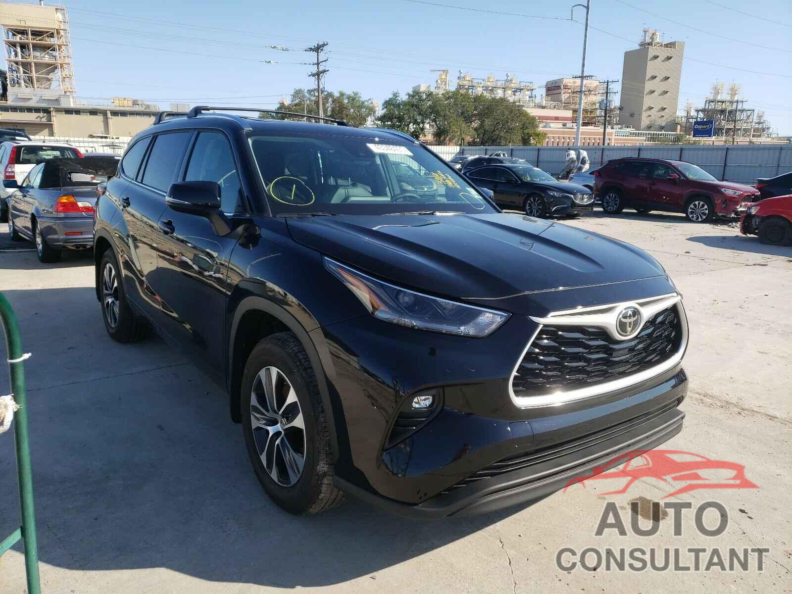 TOYOTA HIGHLANDER 2021 - 5TDGZRAH8MS049253