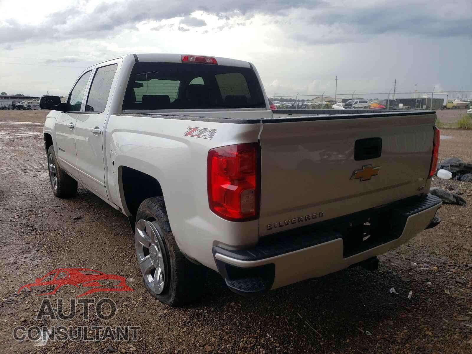 CHEVROLET SILVERADO 2017 - 3GCUKREC9HG352021