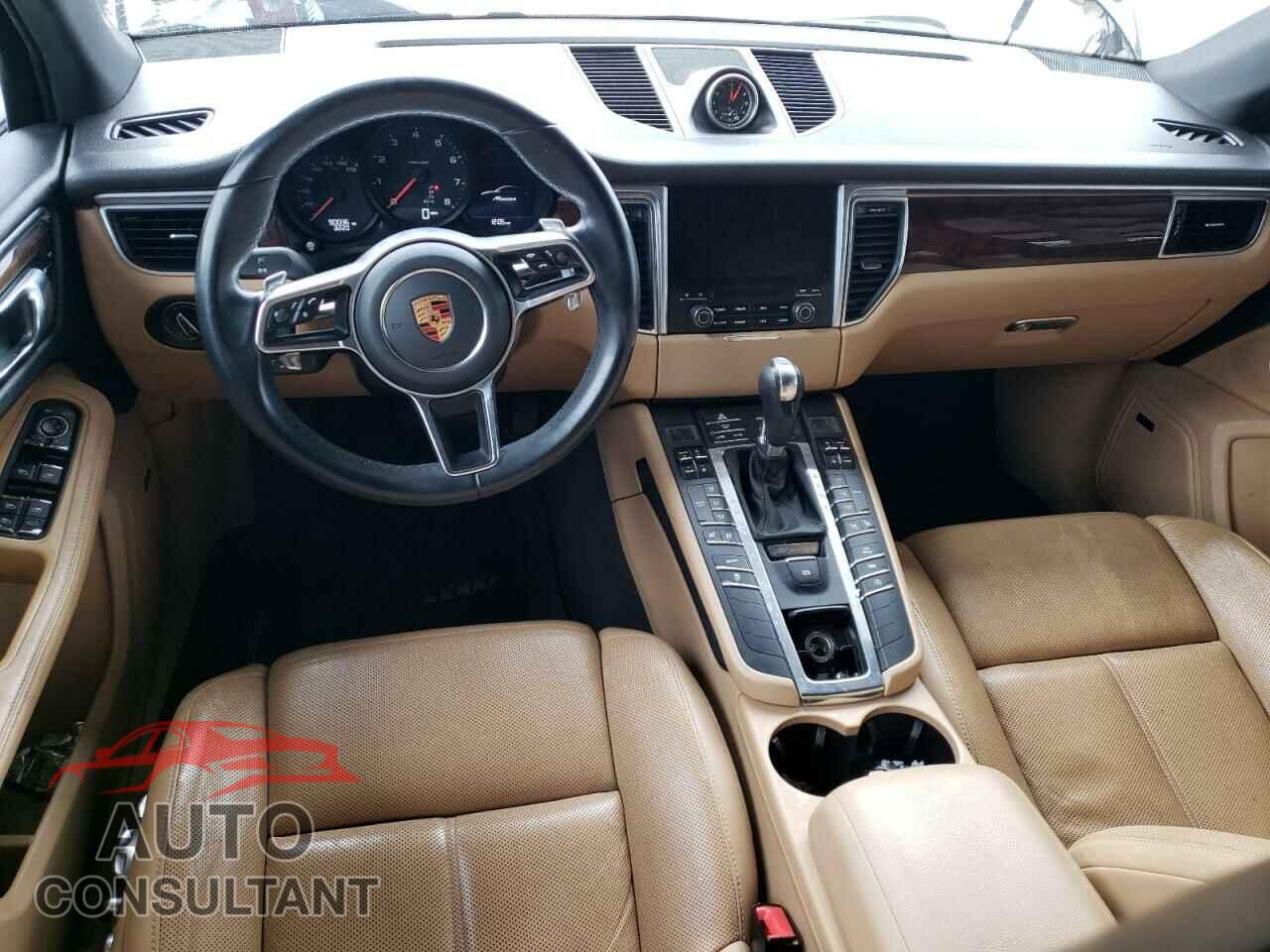 PORSCHE MACAN 2017 - WP1AA2A51HLB05002