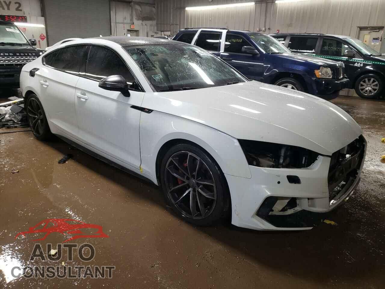 AUDI S5/RS5 2018 - WAUC4CF5XJA113677