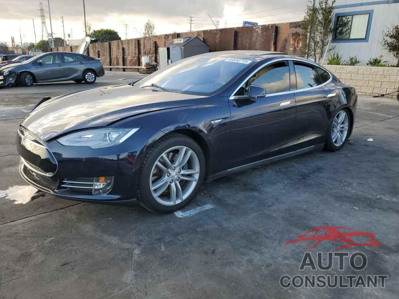 TESLA MODEL S 2015 - 5YJSA4H28FF091449