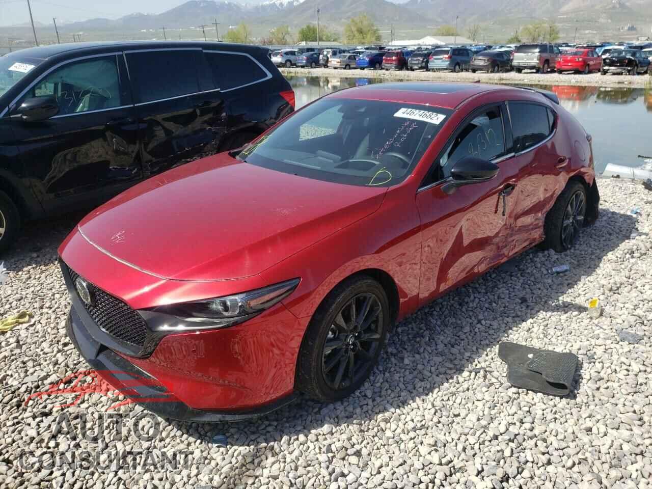 MAZDA 3 2021 - JM1BPBNY1M1403242