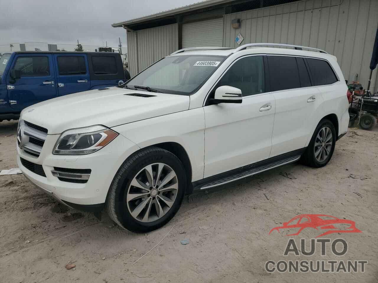 MERCEDES-BENZ GL-CLASS 2015 - 4JGDF2EE0FA595690