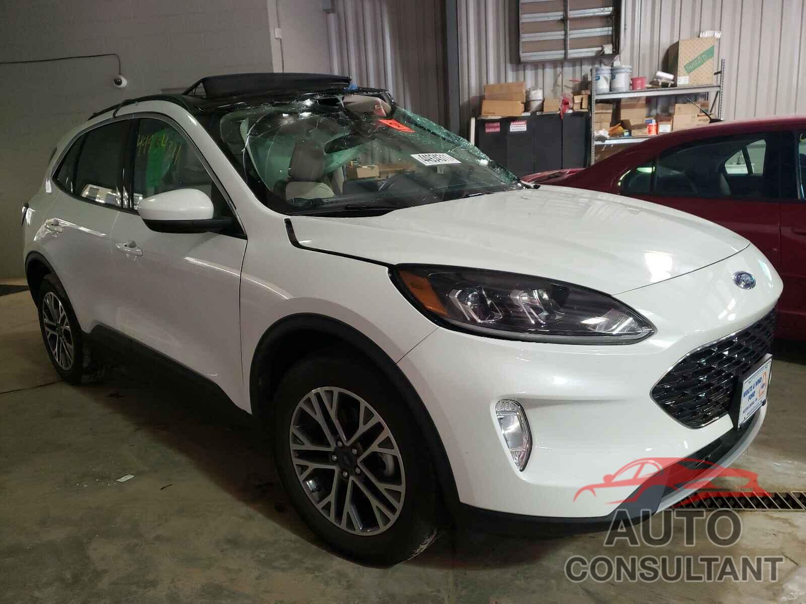 FORD ESCAPE 2020 - 1FMCU9H69LUB17941