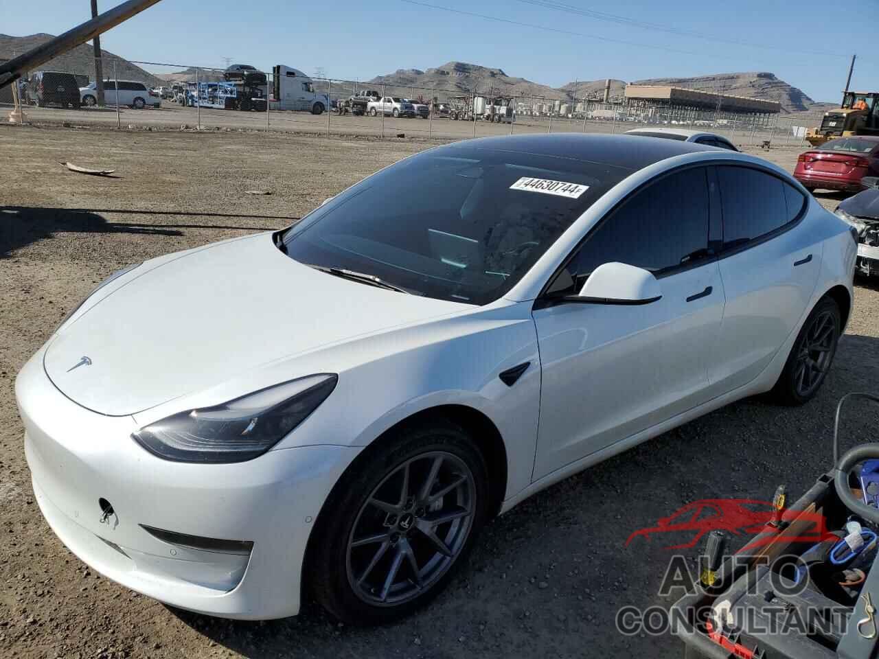 TESLA MODEL 3 2022 - 5YJ3E1EB1NF367027