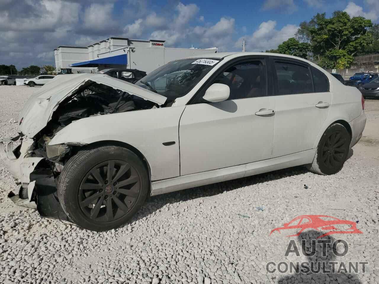 BMW 3 SERIES 2011 - WBAPH7G54BNN06015