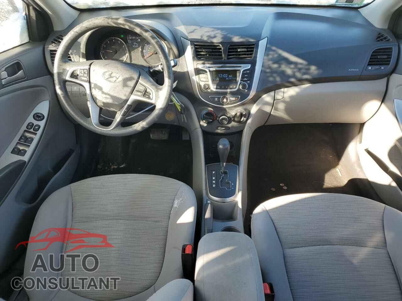 HYUNDAI ACCENT 2017 - KMHCT4AE5HU373783