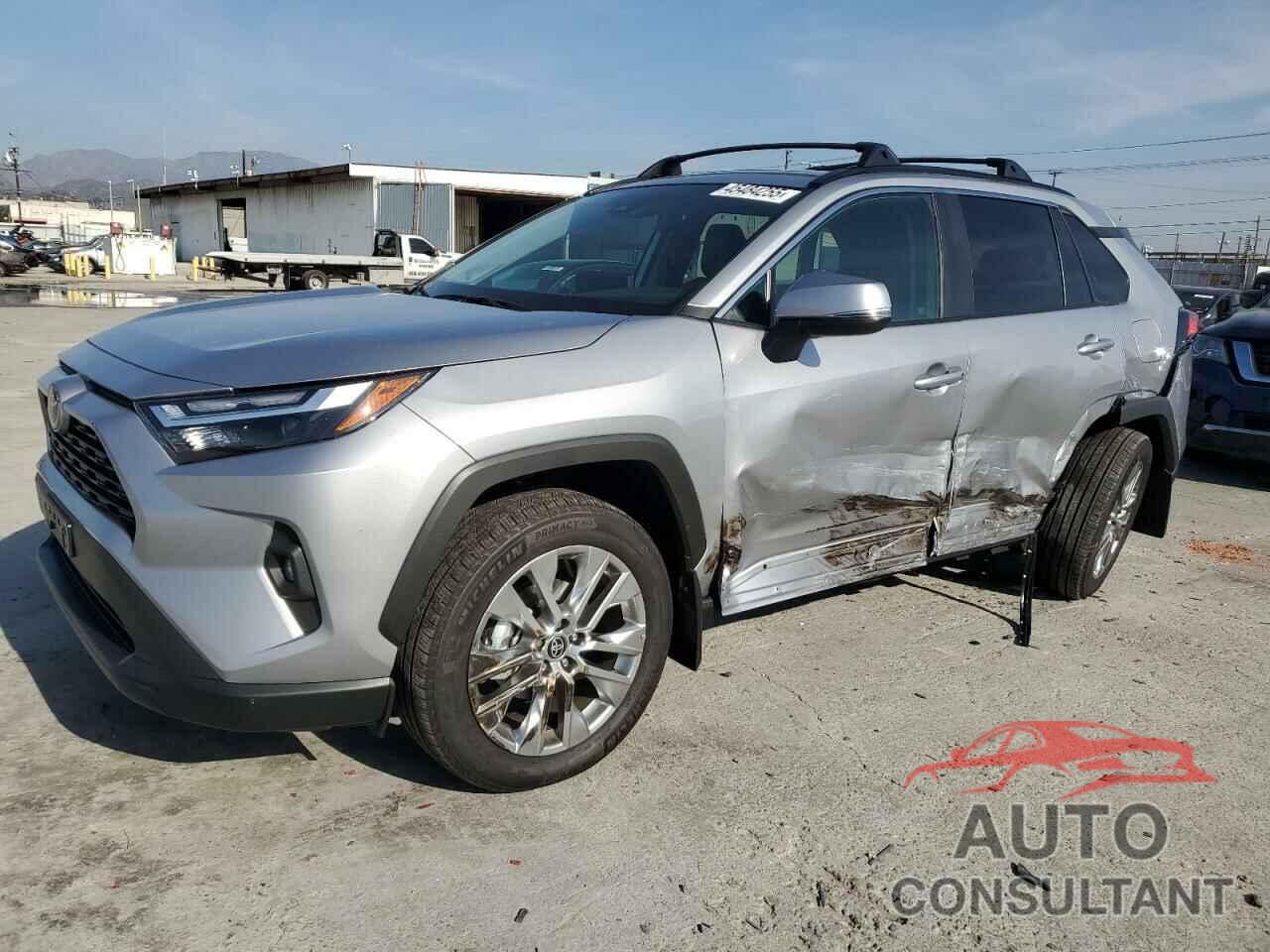 TOYOTA RAV4 2024 - 2T3C1RFV8RC294274