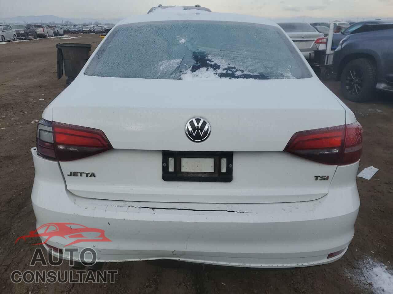 VOLKSWAGEN JETTA 2017 - 3VW2B7AJ8HM399023