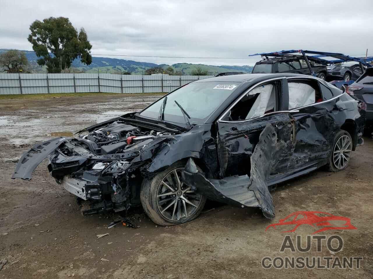 TOYOTA CAMRY 2022 - 4T1G11AK0NU708746