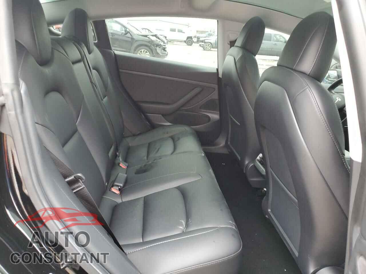 TESLA MODEL 3 2020 - 5YJ3E1EA2LF796584