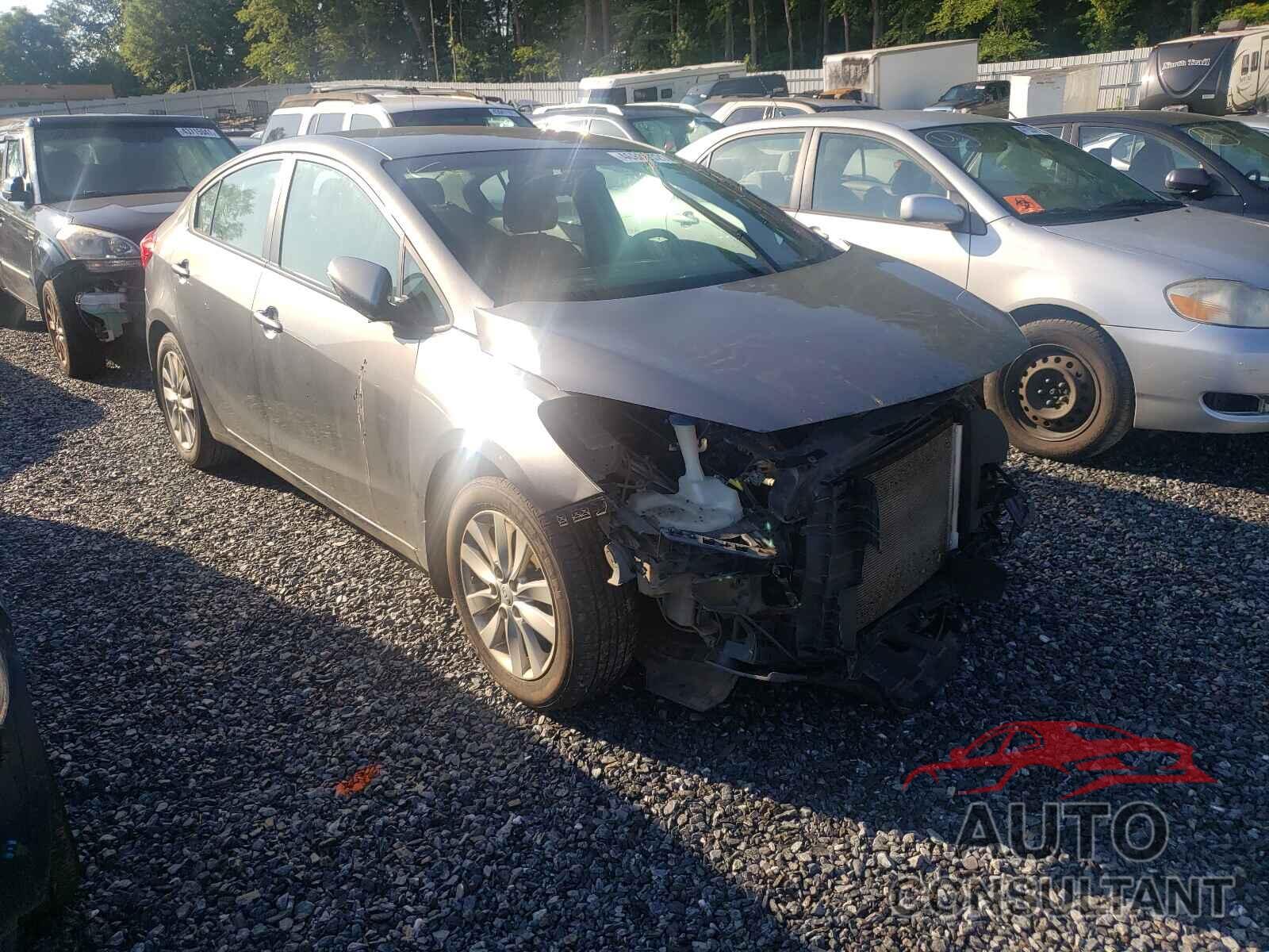 KIA FORTE 2016 - KNAFX4A66G5602394