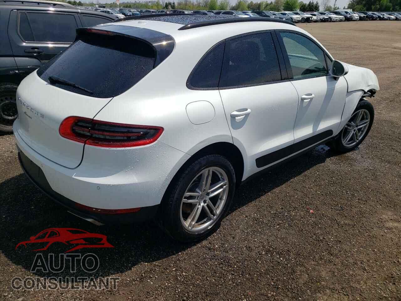 PORSCHE MACAN 2018 - WP1AA2A50JLB13579