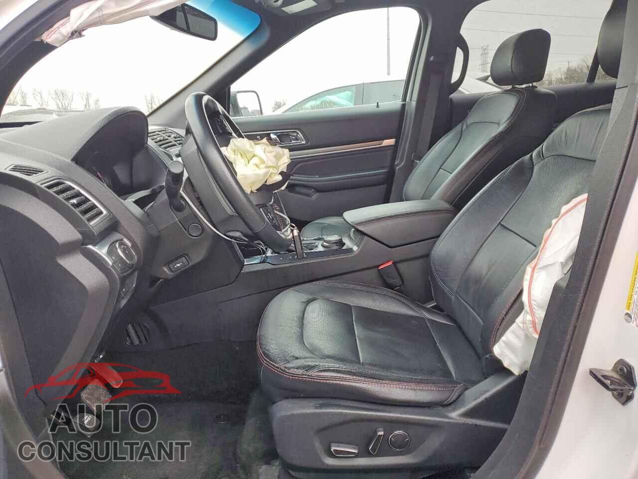 FORD EXPLORER 2017 - 1FM5K8GT1HGD23633