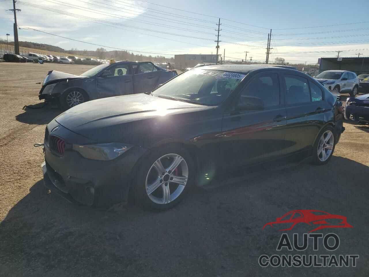 BMW 3 SERIES 2013 - WBA3B3G54DNR79571