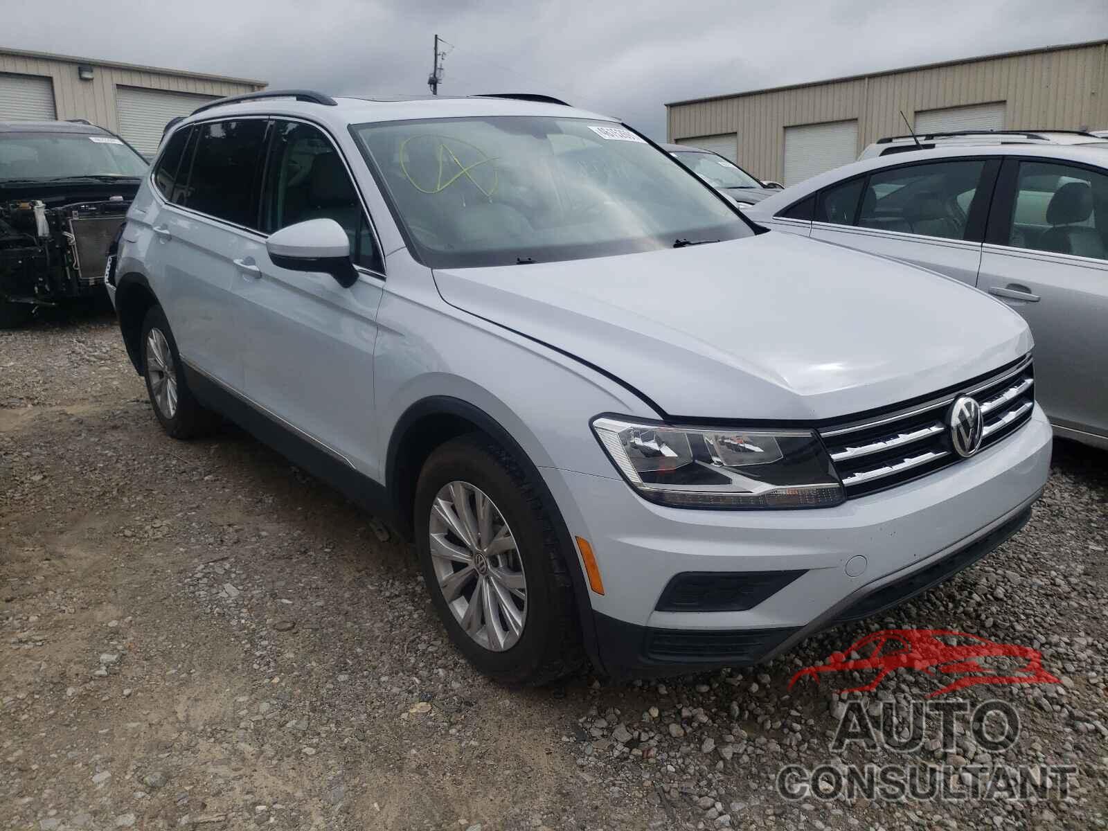 VOLKSWAGEN TIGUAN 2018 - 3VV3B7AX4JM051643