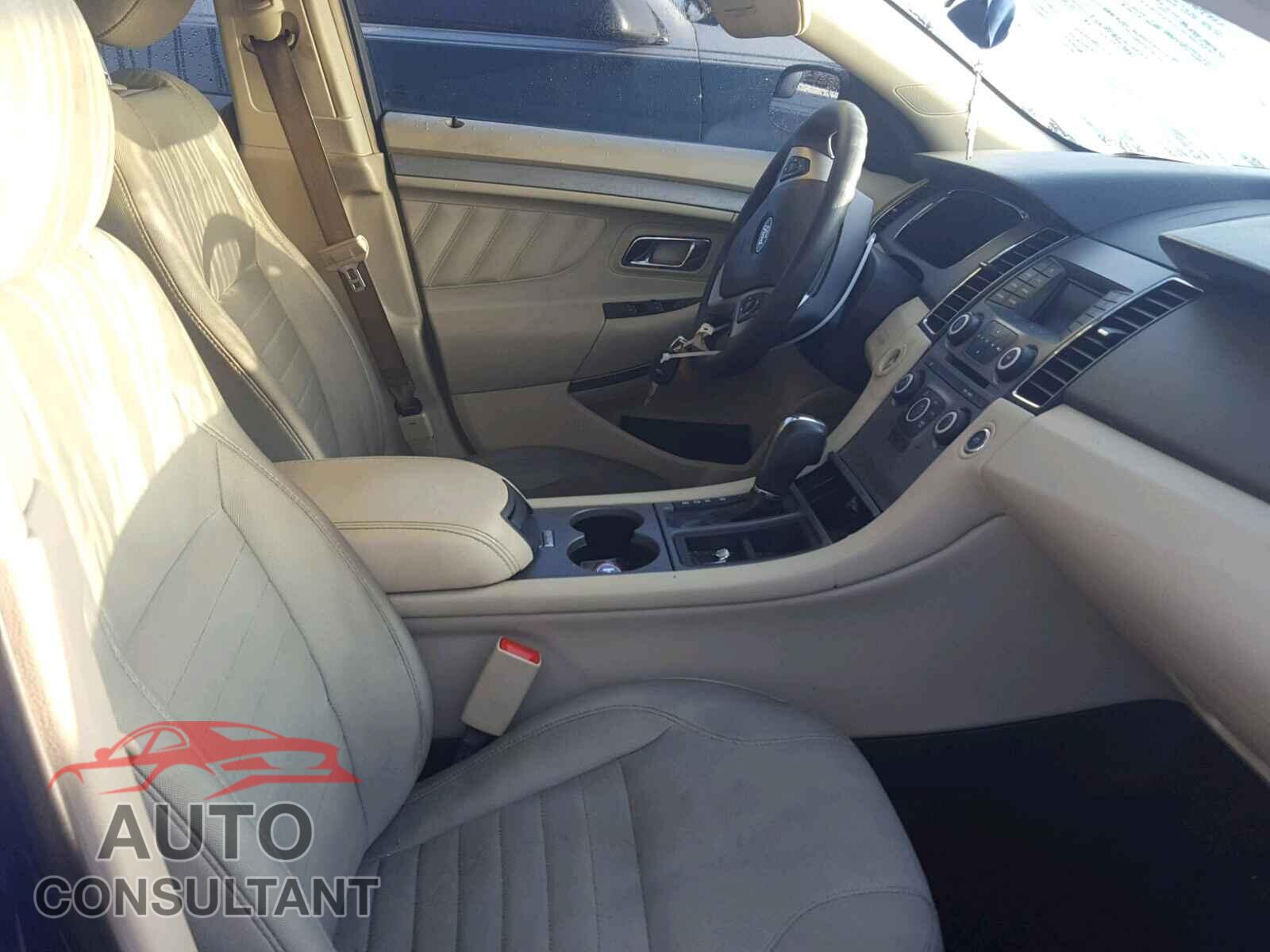 FORD TAURUS 2015 - 1FAHP2D90FG137626