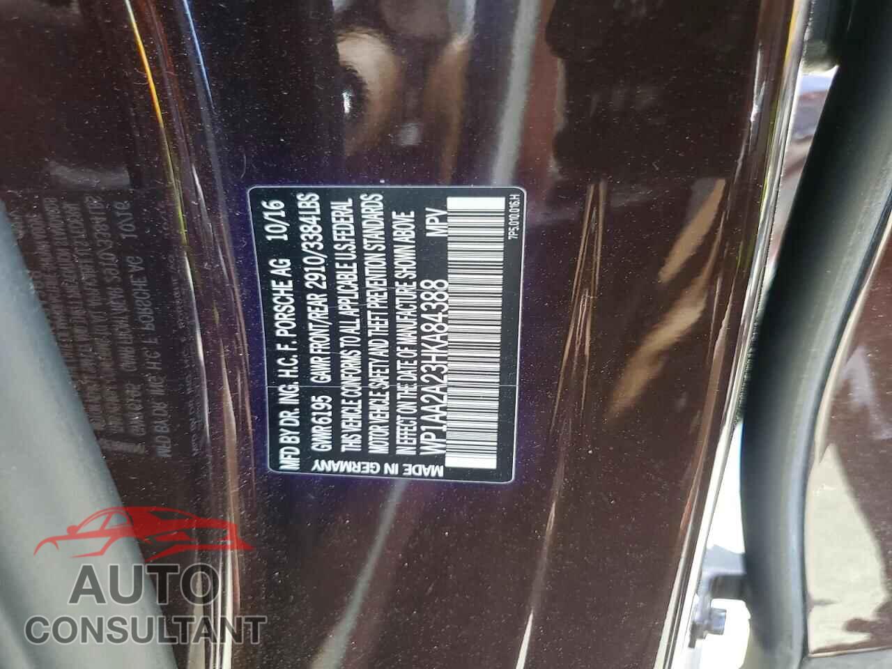 PORSCHE CAYENNE 2017 - WP1AA2A23HKA84388
